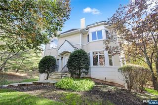 159 Brownstone, Old Tappan, NJ 07675