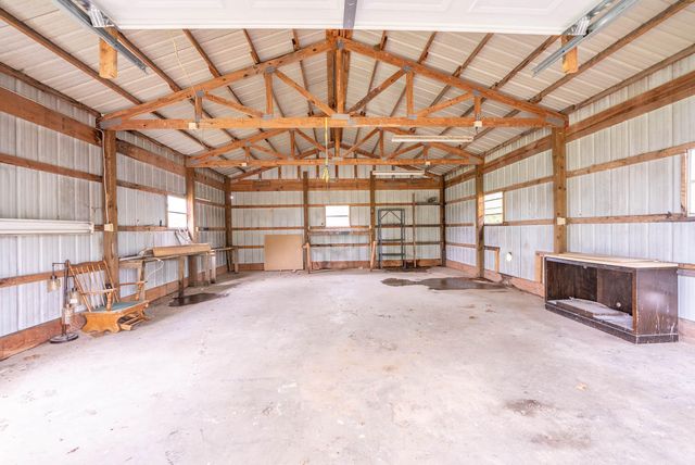 866 County Road 328, Thayer, MO 65791