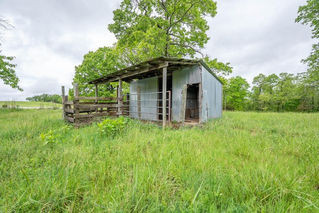 866 County Road 328, Thayer, MO 65791