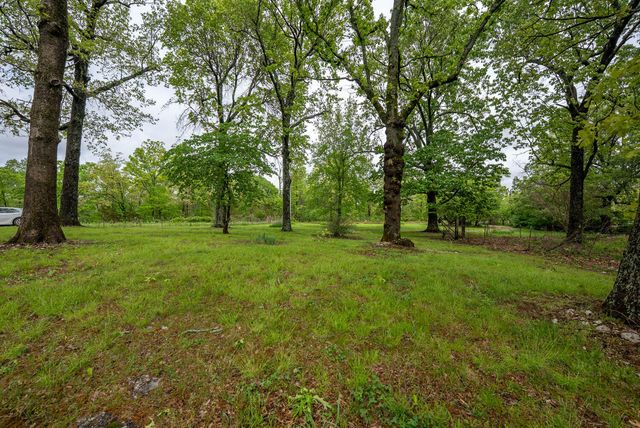 866 County Road 328, Thayer, MO 65791