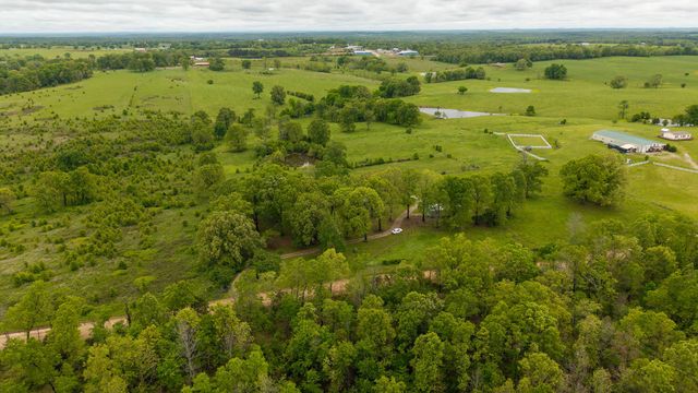 866 County Road 328, Thayer, MO 65791