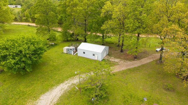866 County Road 328, Thayer, MO 65791