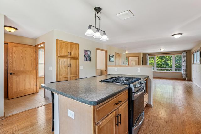 1661 Bush Avenue, Saint Paul, MN 55106