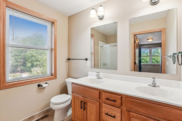 1661 Bush Avenue, Saint Paul, MN 55106