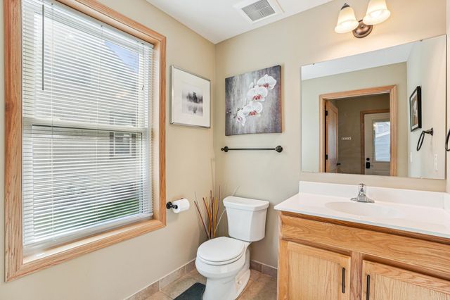 1661 Bush Avenue, Saint Paul, MN 55106