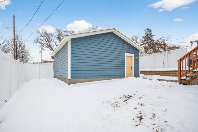 1661 Bush Avenue, Saint Paul, MN 55106