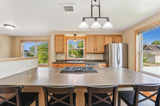 1661 Bush Avenue, Saint Paul, MN 55106