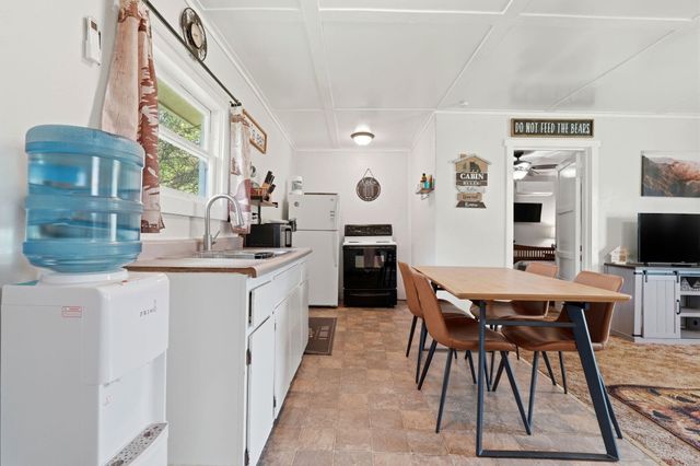 40709 Old Three Rivers Road, Three Rivers, CA 93271