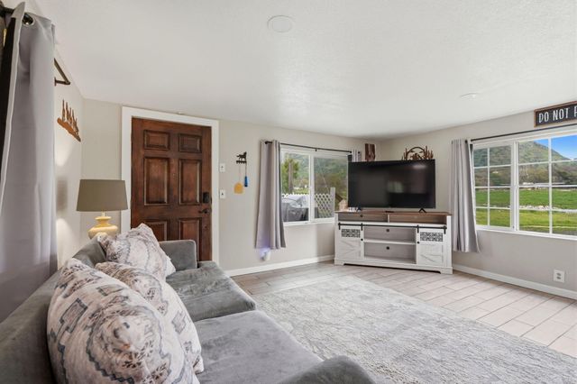 40709 Old Three Rivers Road, Three Rivers, CA 93271