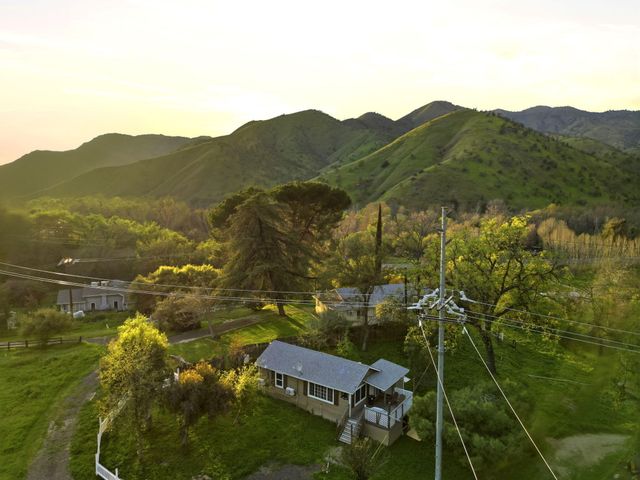 40709 Old Three Rivers Road, Three Rivers, CA 93271