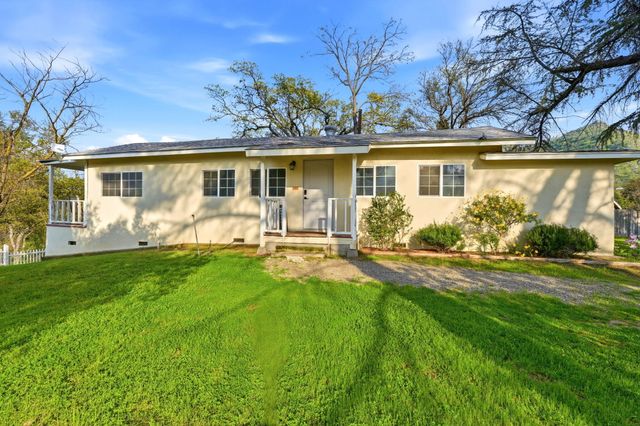 40709 Old Three Rivers Road, Three Rivers, CA 93271