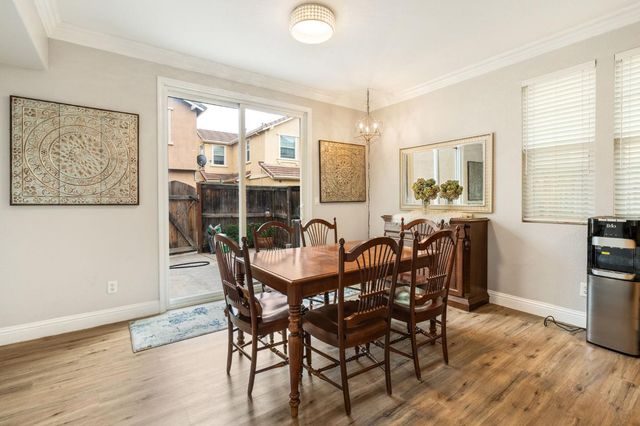 28 Crystalwood Cir, Lincoln, CA 95648