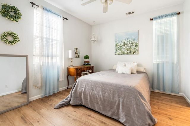 28 Crystalwood Cir, Lincoln, CA 95648