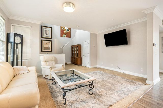 28 Crystalwood Cir, Lincoln, CA 95648