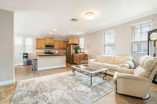 28 Crystalwood Cir, Lincoln, CA 95648