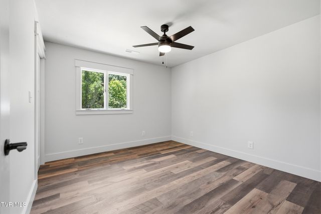 502 4th Avenue, Jonesborough, TN 37659