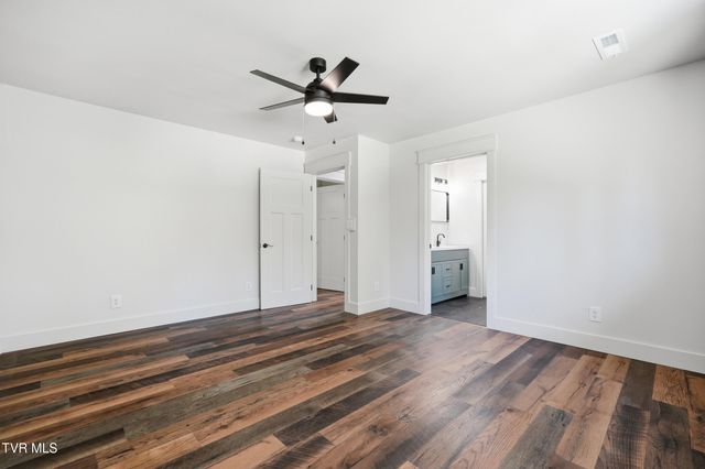 502 4th Avenue, Jonesborough, TN 37659