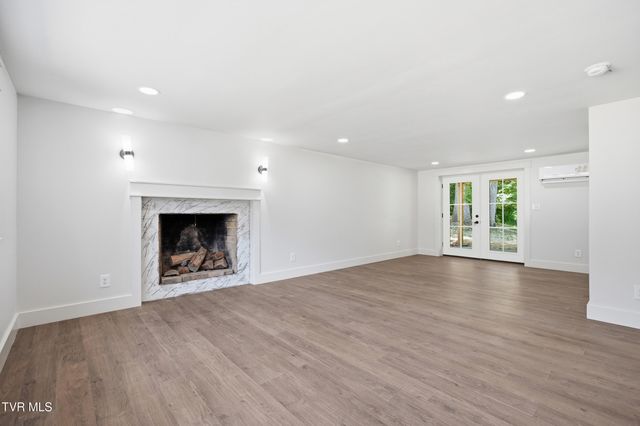 502 4th Avenue, Jonesborough, TN 37659