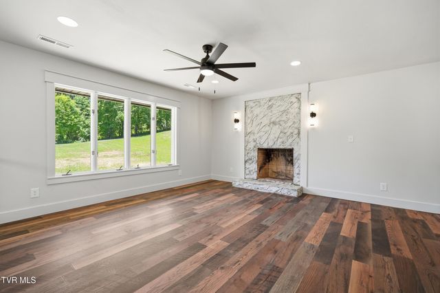 502 4th Avenue, Jonesborough, TN 37659