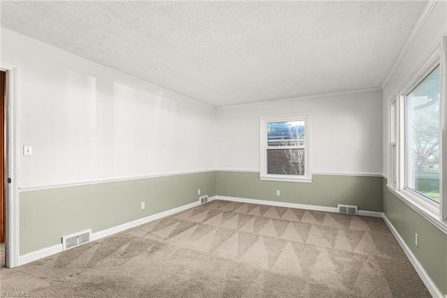 509 Duke Street, Thomasville, NC 27360