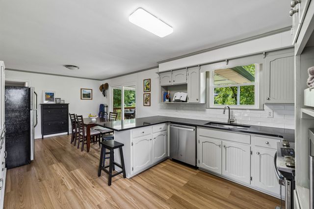 569 McMurray Dr, Nashville, TN 37211