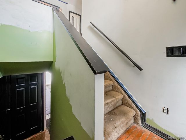 34460 Van Born Road, Wayne, MI 48184