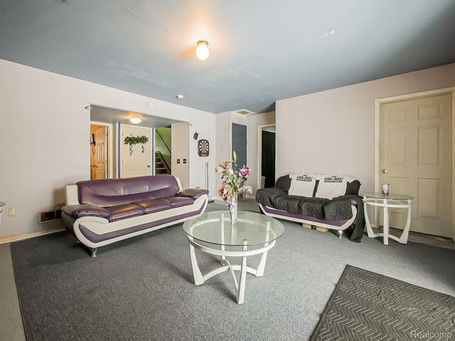 34460 Van Born Road, Wayne, MI 48184