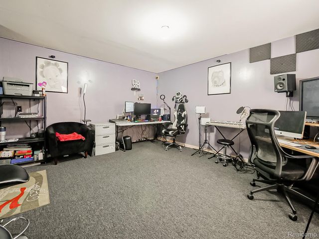 34460 Van Born Road, Wayne, MI 48184