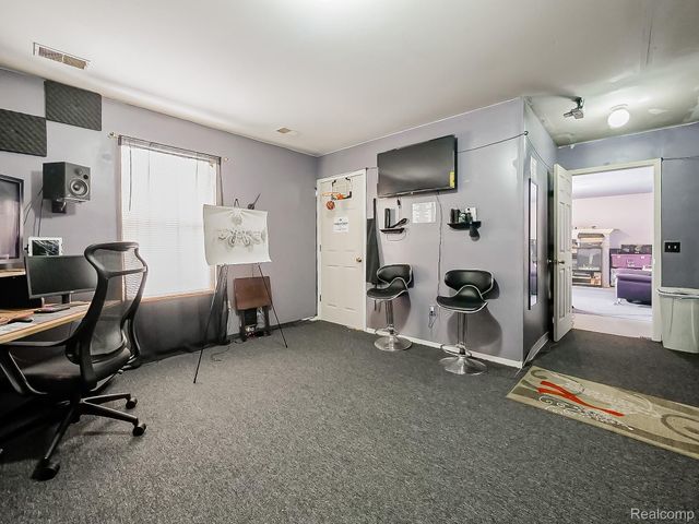 34460 Van Born Road, Wayne, MI 48184