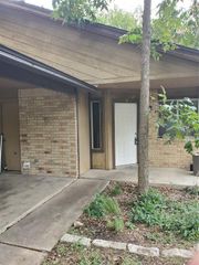 2903-B Burning Oak DR B, Austin, TX 78704
