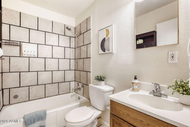 9901 E QUARTERLINE Road, Mesa, AZ 85207