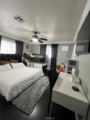 201 W Collins Avenue 40, Orange, CA 92867