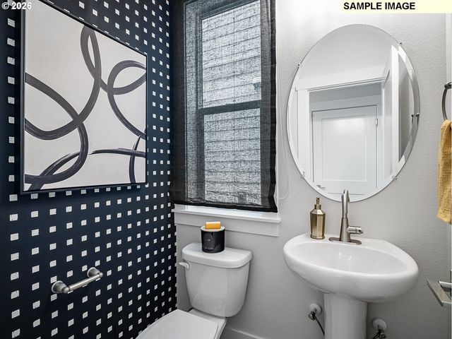 18348 Sw Alderwood Dr, Beaverton, OR 97003