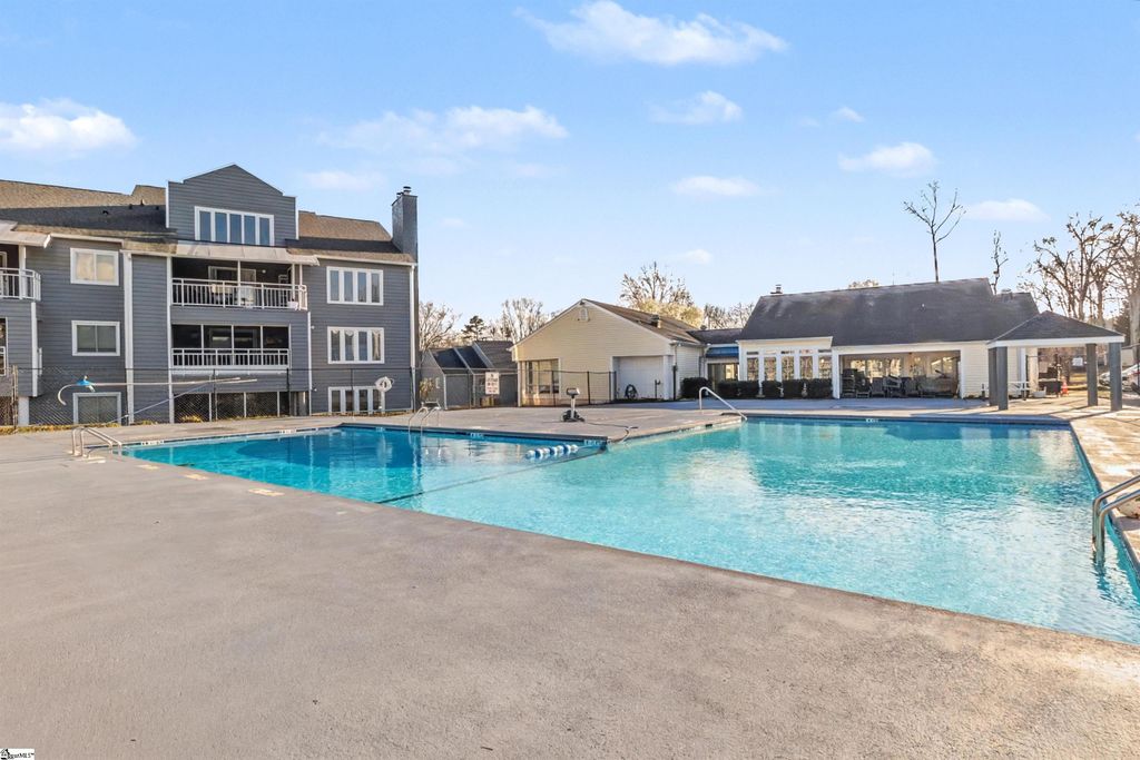 1506 Northlake Drive Unit 15F, Anderson, SC 29625