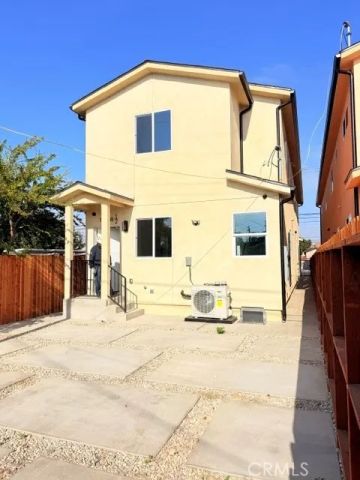 11108 S Avalon, Los Angeles, CA 90061
