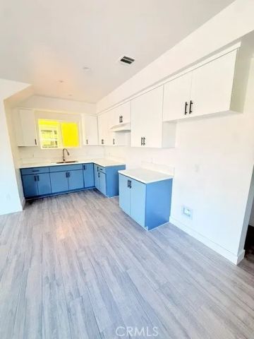11108 S Avalon, Los Angeles, CA 90061