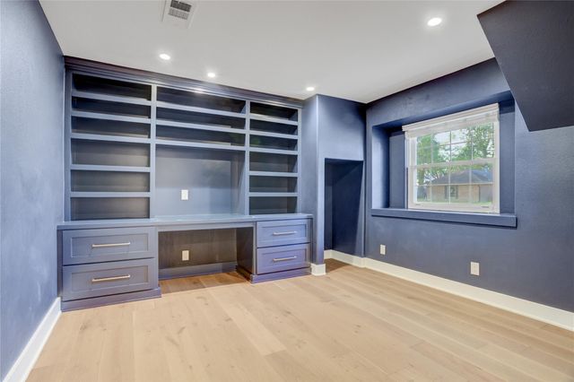 12407 Shepherds Ridge Drive, Houston, TX 77077