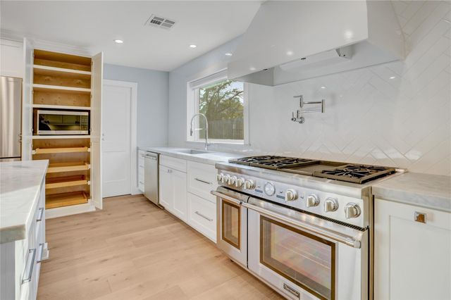 12407 Shepherds Ridge Drive, Houston, TX 77077