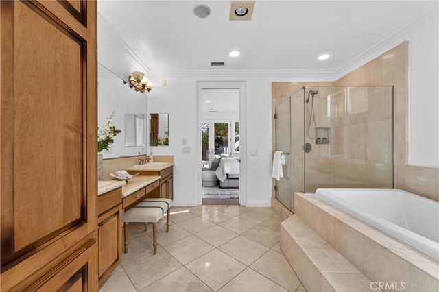 20100 Livorno, Yorba Linda, CA 92886