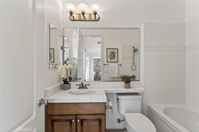 20100 Livorno, Yorba Linda, CA 92886