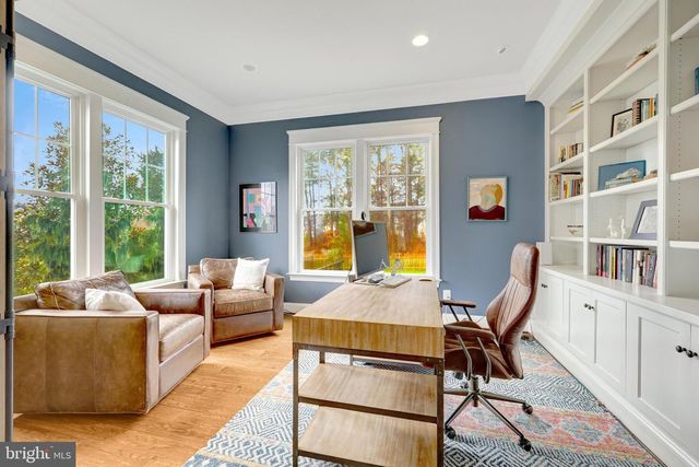 41258 CHATHAM GREEN CIR, Aldie, VA 20105