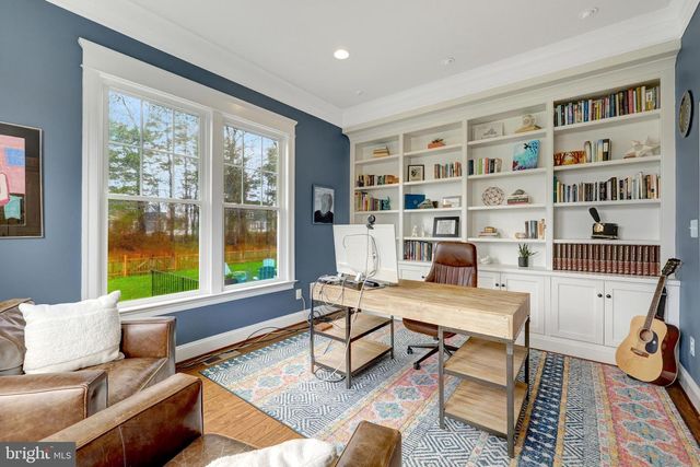 41258 CHATHAM GREEN CIR, Aldie, VA 20105