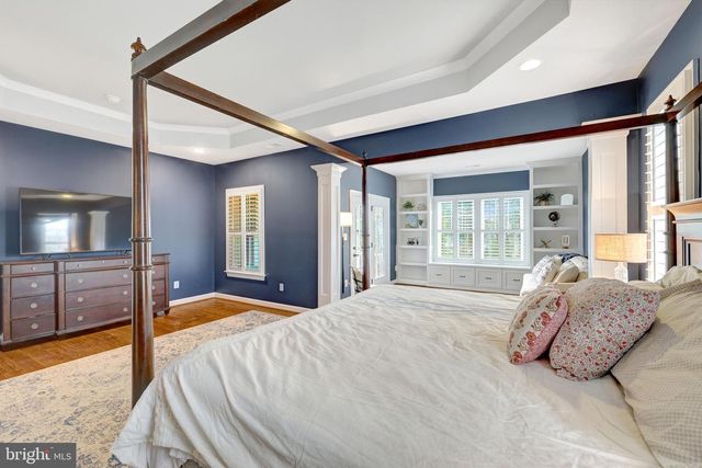 41258 CHATHAM GREEN CIR, Aldie, VA 20105