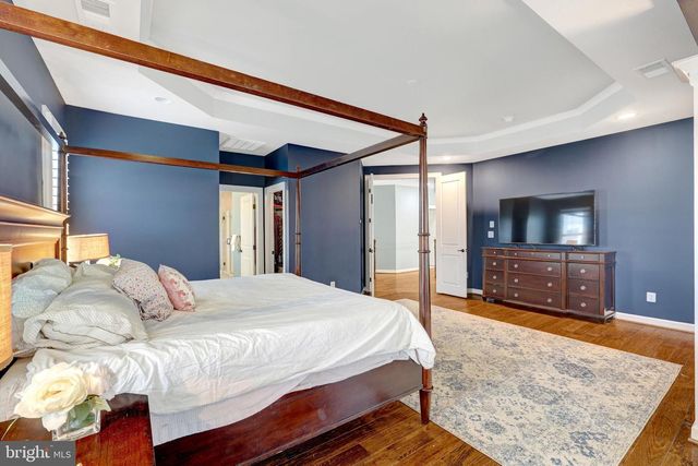 41258 CHATHAM GREEN CIR, Aldie, VA 20105