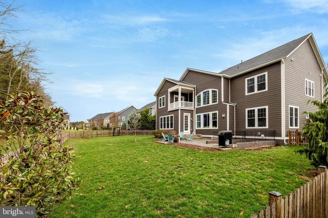 41258 CHATHAM GREEN CIR, Aldie, VA 20105