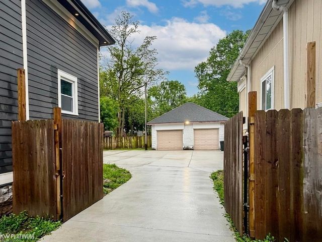 219 Cass Avenue, Mt Clemens, MI 48043
