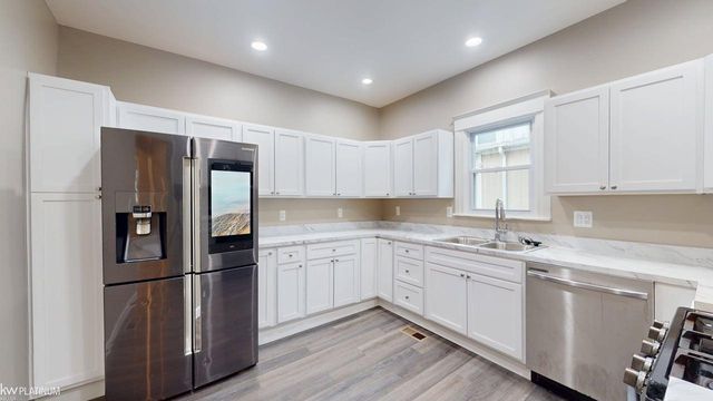 219 Cass Avenue, Mt Clemens, MI 48043