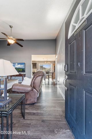 601 Cannon Court, Hubert, NC 28539