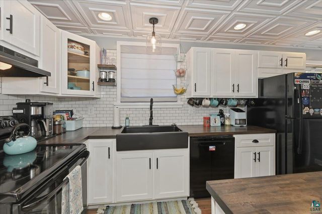 1809 Lamborn Ave, Superior, WI 54880