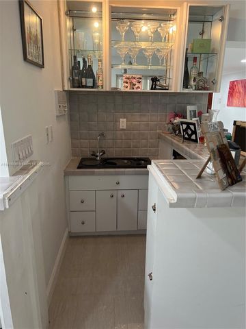 6284 SW 26th St 0, Miami, FL 33155